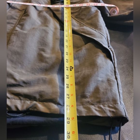 Old Navy Men's Large Outerwear Jacket, Army Green color, Great Used condition 💚 - Picture 6 of 11